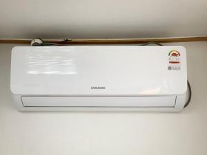 Yeondaedongmun House A