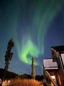 Idyllisk sjøhus på Naurstad