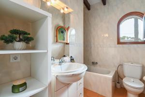 Casa Montana by Aguilarent