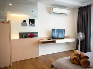 Private Comfy Near BTS&MRT Sukhumvit Minimum 14 nights