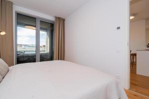 Skypark Nest City free park Living with Style