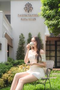 Rachamankha Flora House