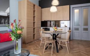 STYLISH CENTRAL APARTMENTS IN VINOHRADY by WISHLIST PRAGUE