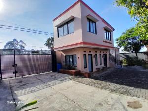 Villa Dinar Garden View