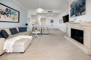 Estepona Garden House Beach Frontline