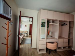 Family-Friendly 2BR Staycation near Nuvali & Enchanted Kingdom