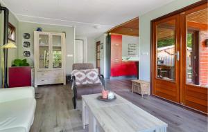 Amazing Home In Erm With Wifi