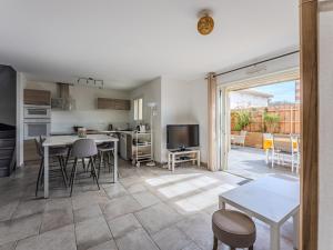 Maison spacieuse à Biscarrosse-Plage près de locéan - FR-1-521-251