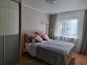 Spacious home with balcony!