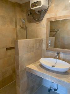 Kubu Dauh Apartment & Village