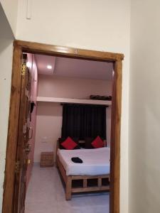 HOTEL RAJANIGANDHA home stay
