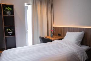 Hunzego Hotel