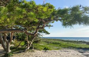 Beautiful Home In Gotlands Tofta