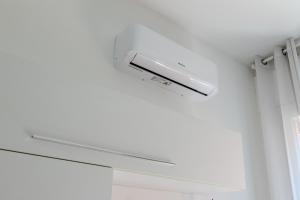 Beach 5 minutes away - Comfort Free Wifi & AC