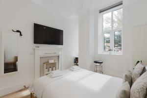 Chic 1BD Flat in Historic Building East London