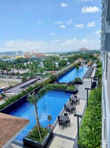 SMDC Coast Residences by Presto Real Estate Management near MOA, PICC, Star City and NAIA