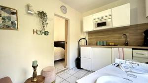 057 - Studio lescale, 2 pers, Central, Gare