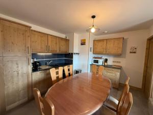 Appartement neuf 3 pièces, 6 pers, terrasse, parking, Les Saisies - FR-1-293-412