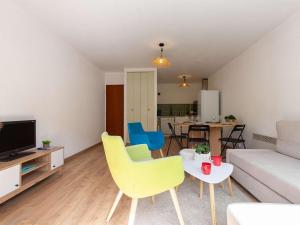 Duplex spacieux T4 au pied des pistes du Pla dAdet - FR-1-296-525