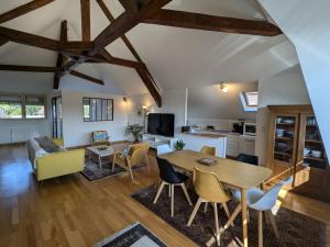 Gîte du Canal à Montargis: Charme, Jardins & Culture - FR-1-590-581