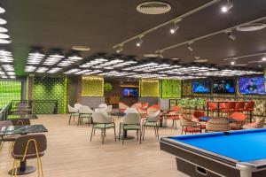 Tropical Deluxe Princess -Inclusive