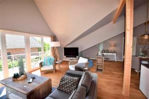 Seesucht-Hohwacht - Grosse Ferienwohnung im Beachhouse-Stil, 2 Balkone, 2 SZ und nur 300m zum Strand