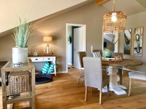 Seesucht-Hohwacht - Grosse Ferienwohnung im Beachhouse-Stil, 2 Balkone, 2 SZ und nur 300m zum Strand