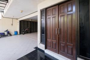 RedDoorz At Graha 99 Simomulyo