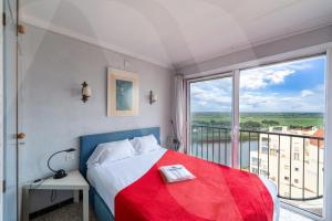 Appartement Bord de Mer Karina 1 by Welhomy