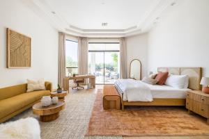 The Scottsdale Haven w Heated Pool, 7 bed & 7 bath