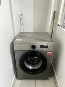 Buxton point 2 With Air Conditioner