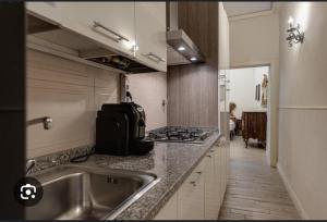 Apartment for 4 Bologna center