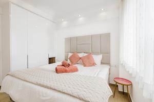 Westlands Luxury 3 Bedroom Apartment with private pool & balcony