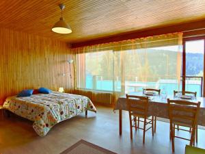 Studio spacieux rénové 35 m², balcon sud, animaux acceptés, Chamrousse 1650 - FR-1-340-132