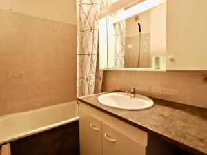 Appartement 2 pièces pour 6 personnes, pied des pistes, plein sud - FR-1-340-149