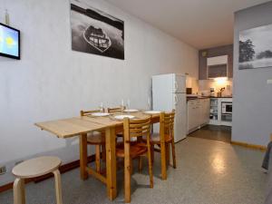 Appartement 2 pièces pour 6 personnes, pied des pistes, plein sud - FR-1-340-149