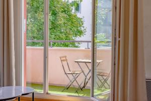 Séjour Cosy - 5 min Aéroport Orly - Parking Privée & Terrasse