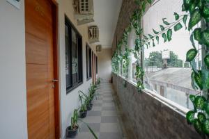 RedDoorz @ Jalan Majapahit Semarang