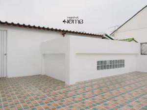 4BR 10PAX Ensuite Near EmQuartier Emporium Emsphere