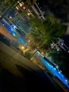 Aphrodite Gardens Modern Apartment