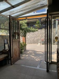 Yeondaedongmun House A