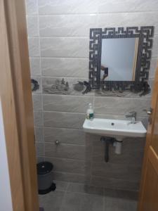 Très bel appartement quartier la France avec ascenseur et sous sol pour voiture