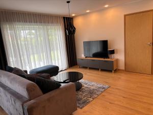 Maja Pärnus privaatse hoovi, sauna ja tasuta parkimisega