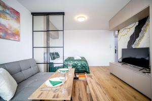 Noble Apartment with Style & Comfort