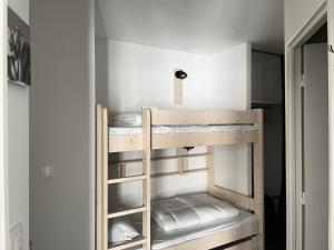 Résidence Le Portillo - Piscine - 2 Pièces pour 8 Personnes MAE-6123