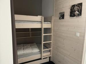 Résidence Le Portillo - Piscine - 2 Pièces pour 6 Personnes MAE-6203