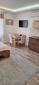 Paradise Apartmanház