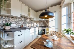 Wening-Hüs - "wening ian"