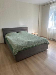 Apartment on Mira avenue