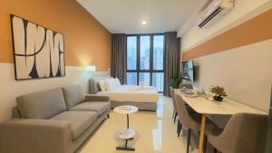 Couple suite 291A at KLCC